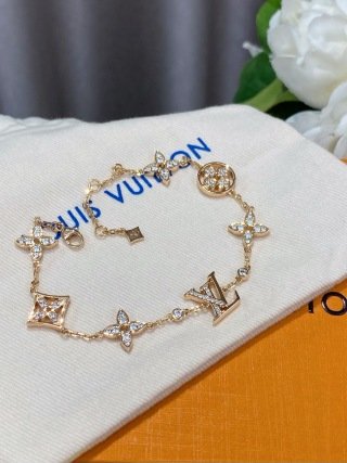 idylle blossom multi motif bracelet, pink gold and diamonds idylle blossom multi motif bracelet, pink gold and diamonds