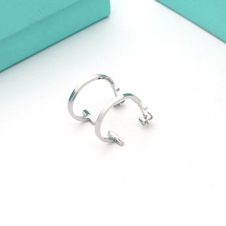 tiffany t hoop earrings in rose gold tiffany t hoop earrings in rose gold
