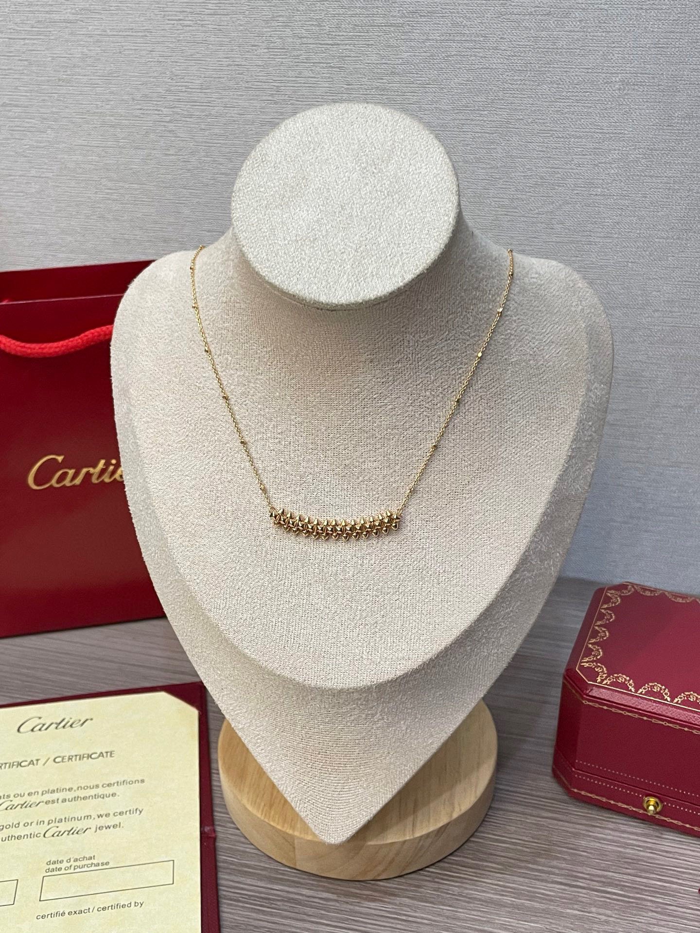clash de cartier necklace small model clash de cartier necklace small model