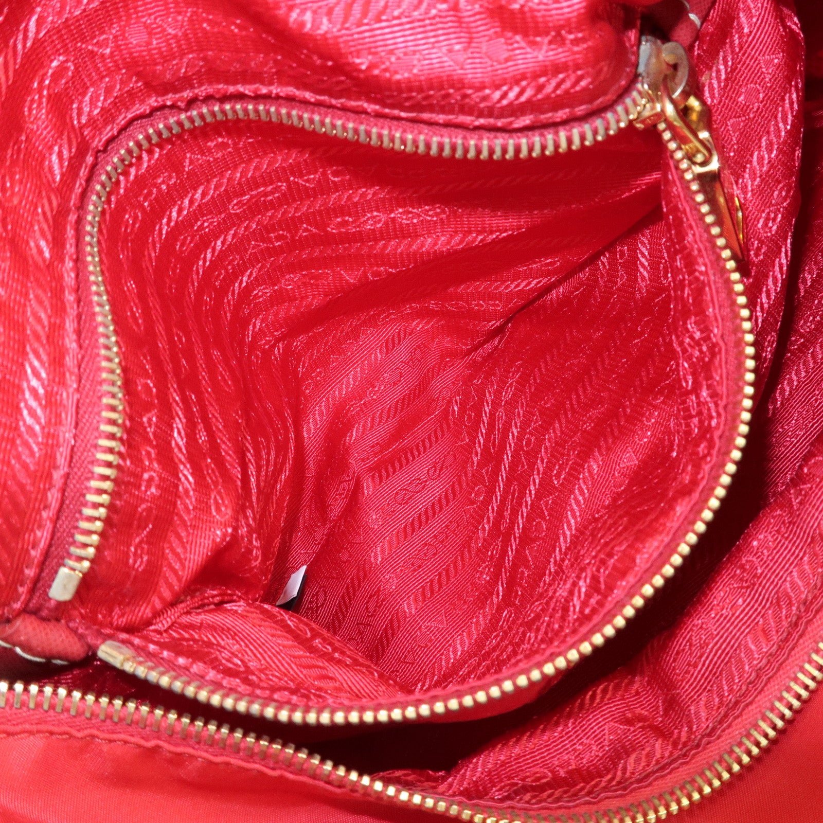 prada triangle logo nylon leather 2way shoulder bag hand bag red used prada triangle logo nylon leather 2way shoulder bag hand bag red used