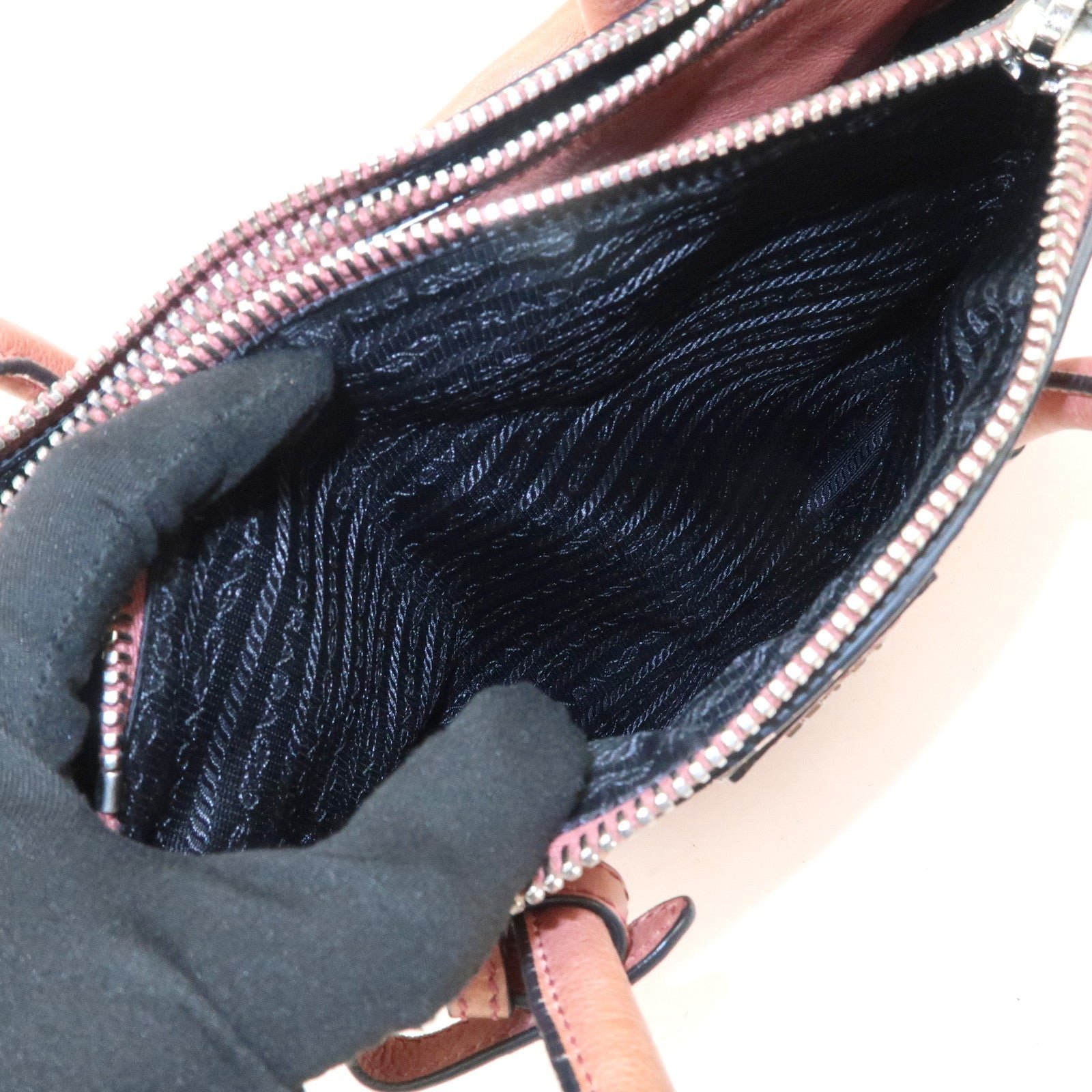 prada triangle logo leather 2way tote bag hand bag pink b2625m prada triangle logo leather 2way tote bag hand bag pink b2625m