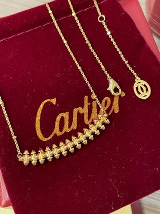 clash de cartier necklace small model clash de cartier necklace small model