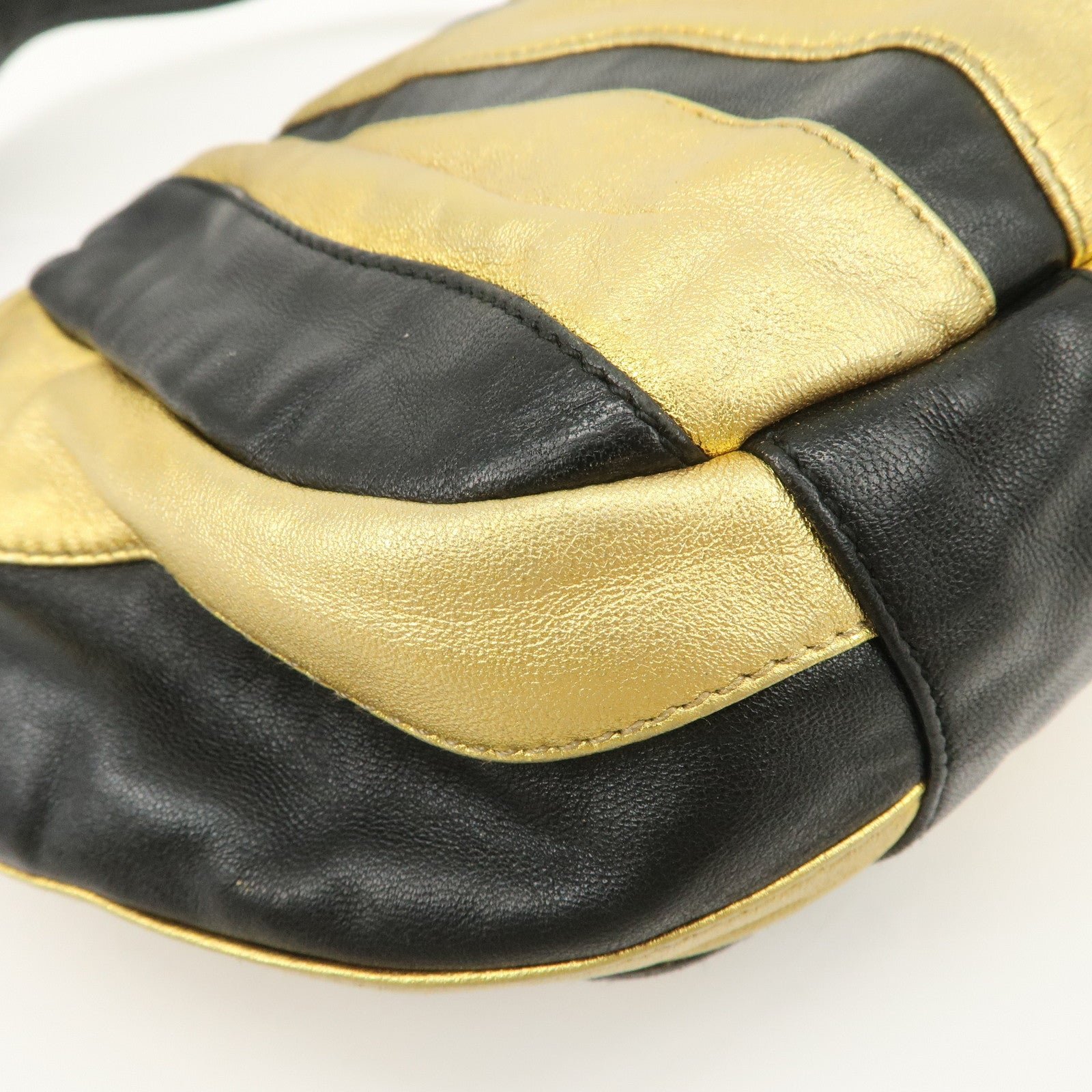 prada leather hand bag black gold hardware prada leather hand bag black gold hardware