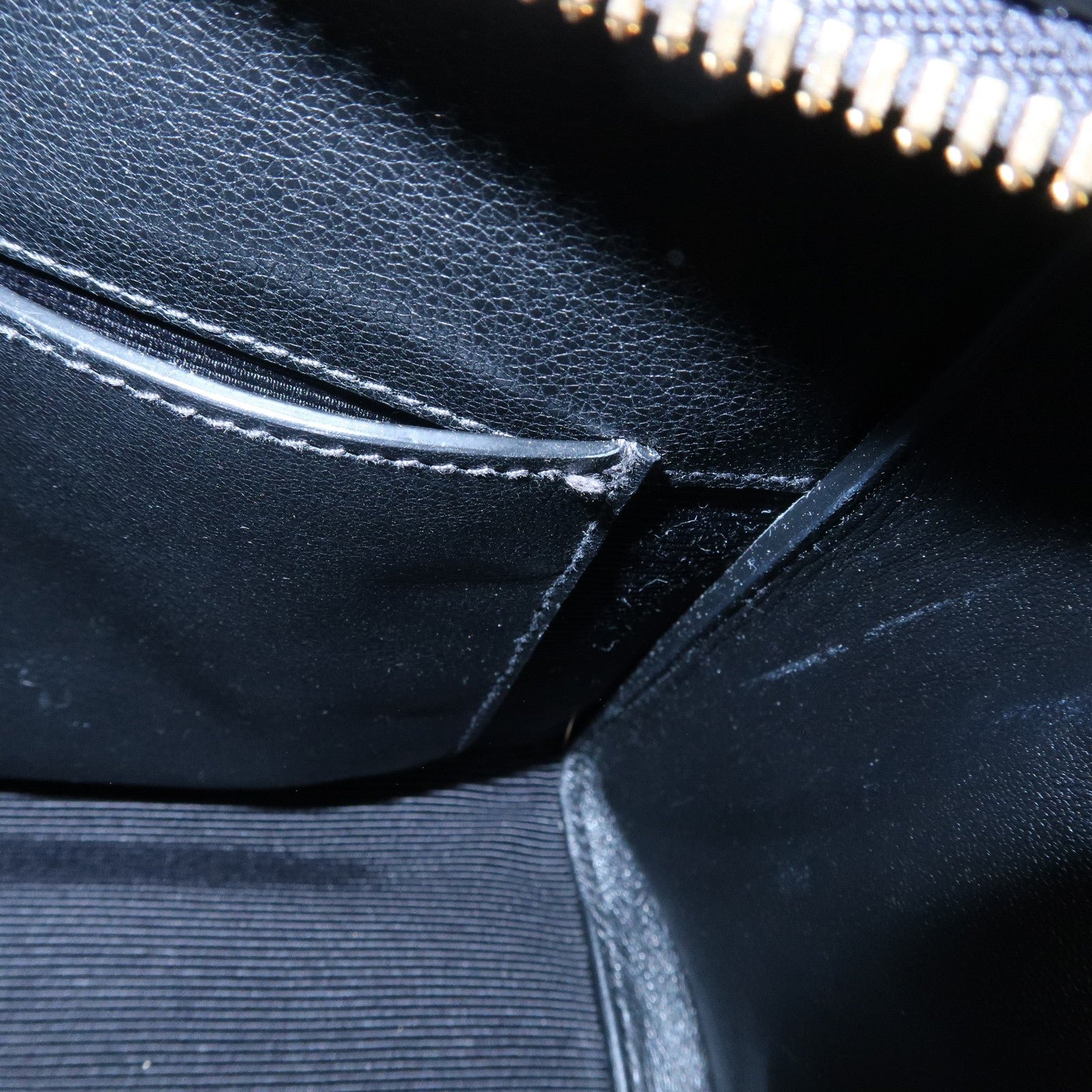 prada leather 2way bag hand bag black gold hardware used prada leather 2way bag hand bag black gold hardware used