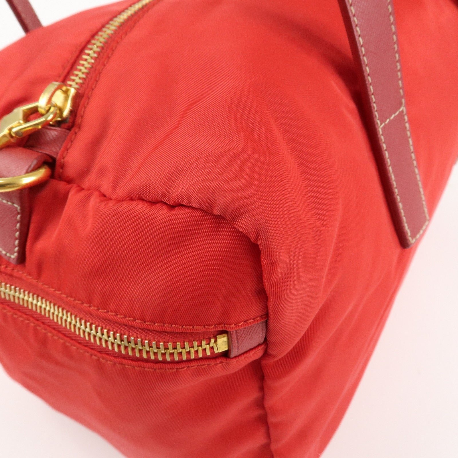 prada triangle logo nylon leather 2way shoulder bag hand bag red used prada triangle logo nylon leather 2way shoulder bag hand bag red used