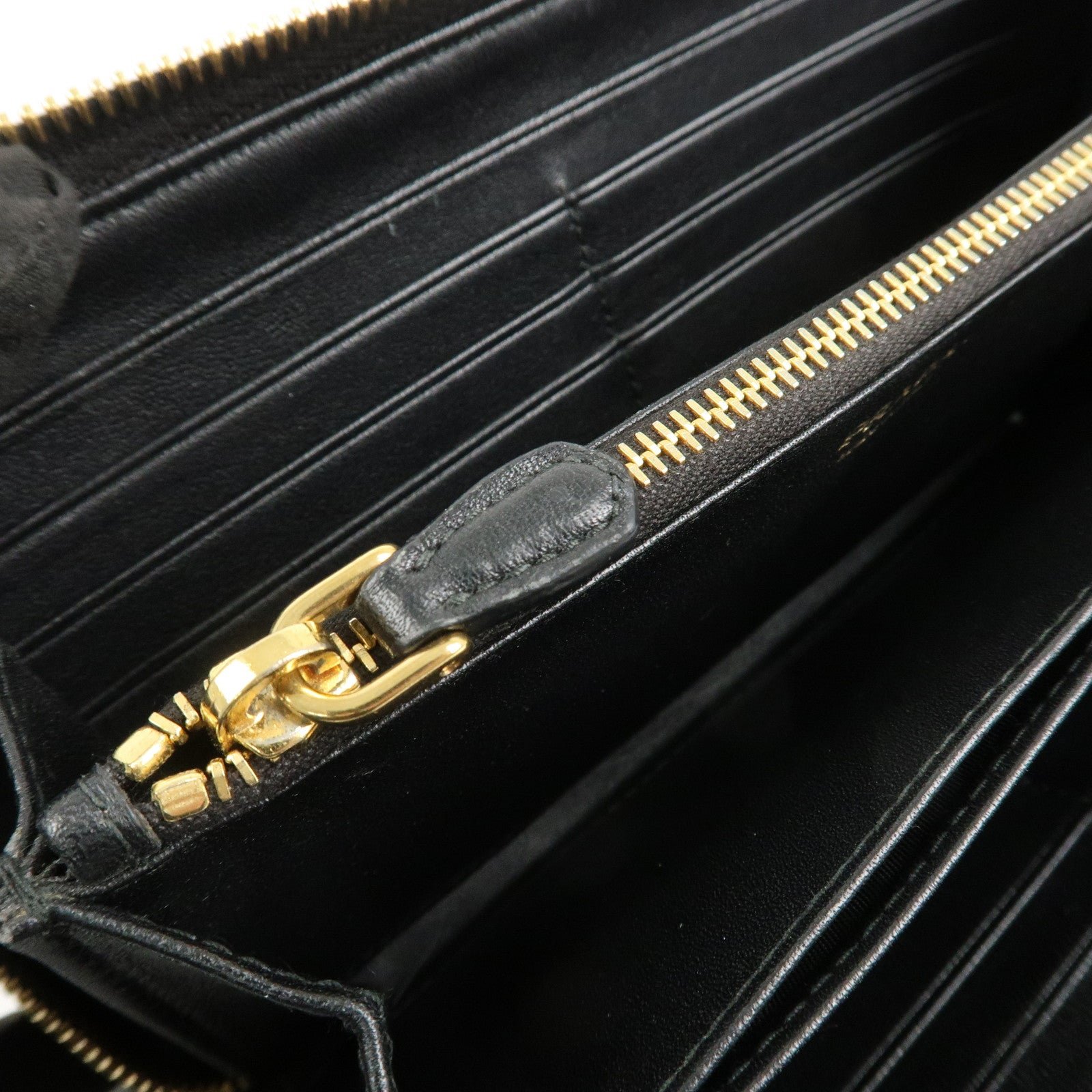 prada vitello move leather round zippy wallet black 1ml506 used prada vitello move leather round zippy wallet black 1ml506 used