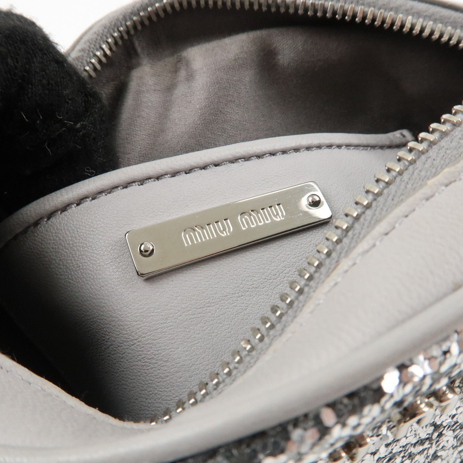 miu miu leather glitter pouch cosmetic pouch silver 5nd001 used miu miu leather glitter pouch cosmetic pouch silver 5nd001 used