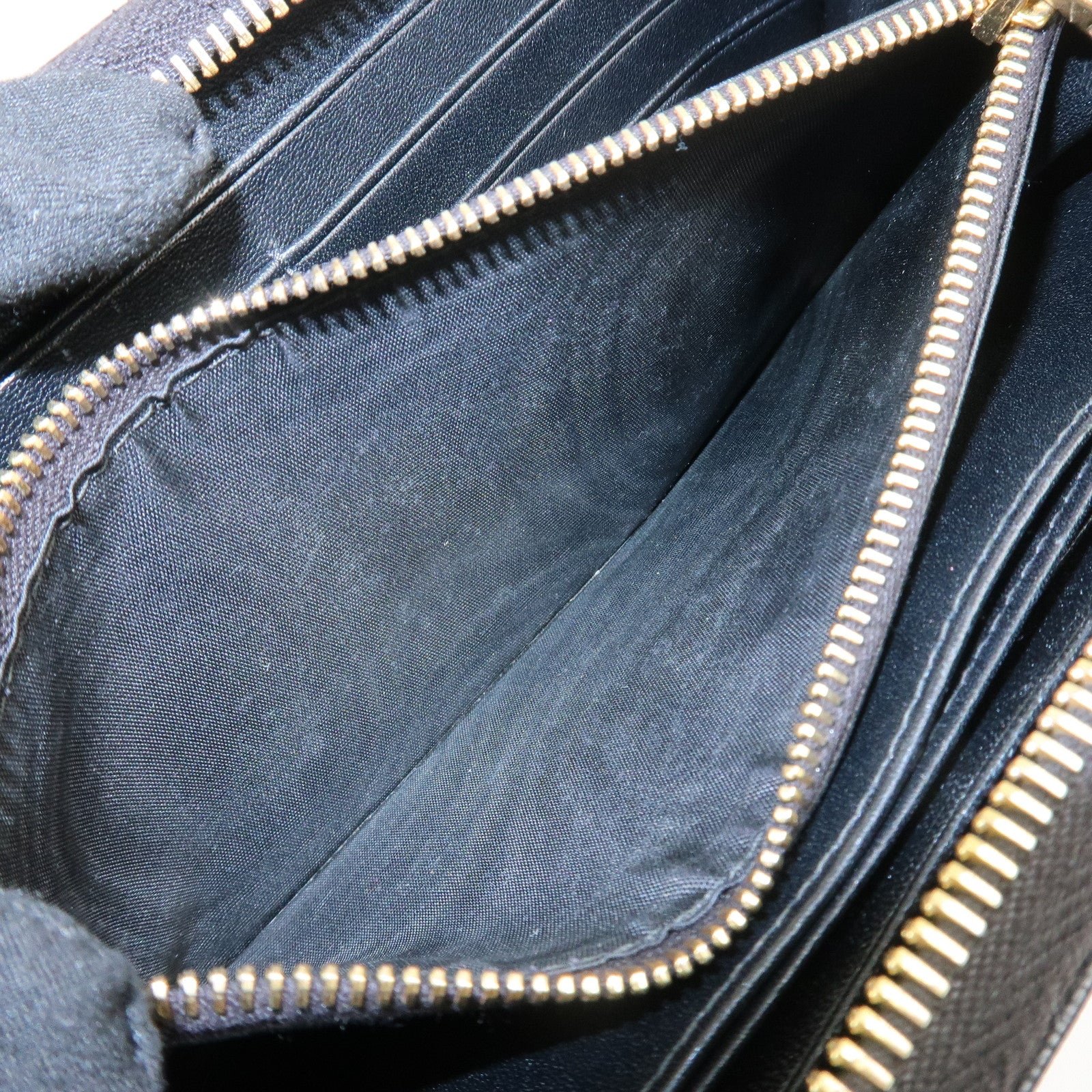 prada vitello move leather round zippy wallet black 1ml506 used prada vitello move leather round zippy wallet black 1ml506 used