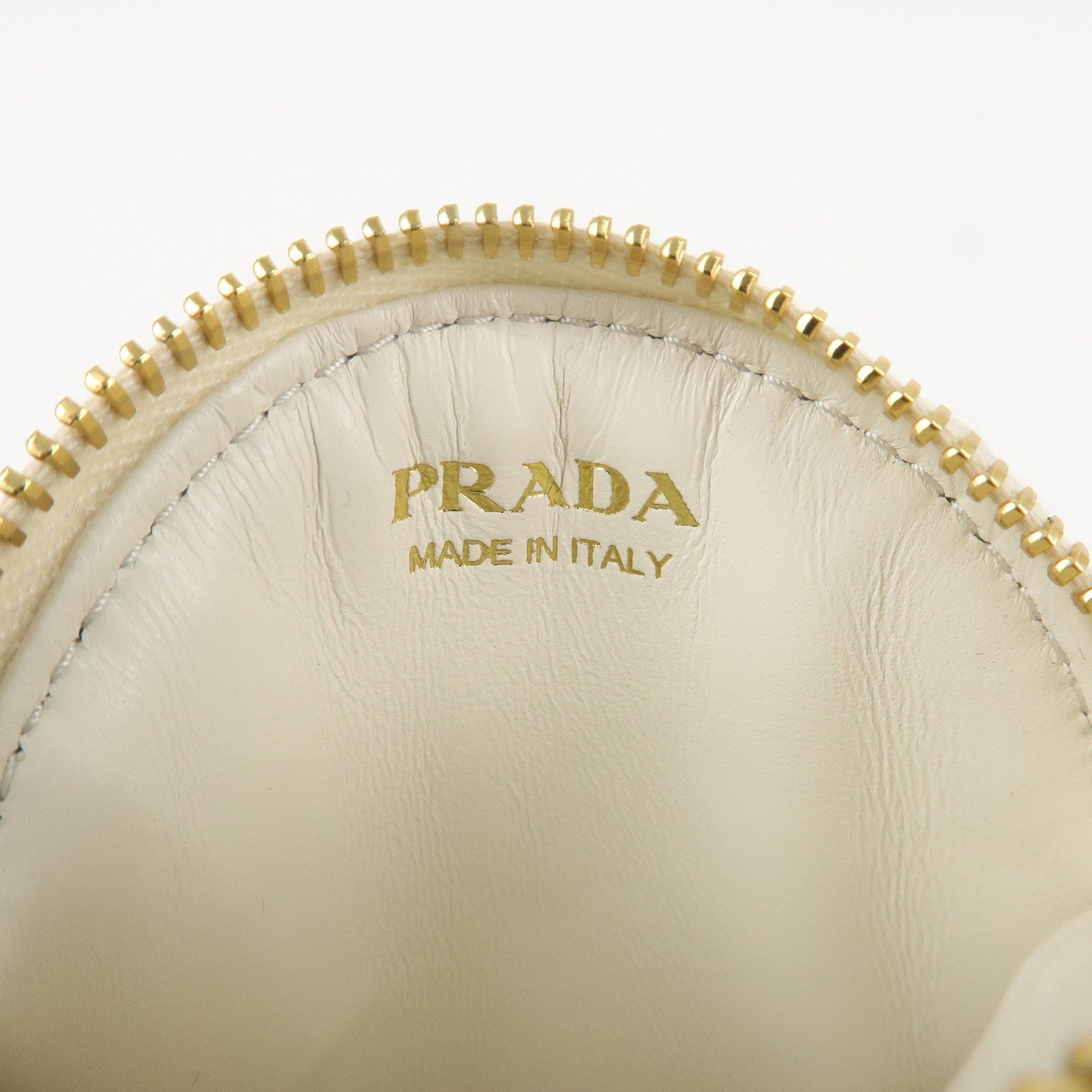 prada triangle logo saffiano leather coin case white 1mm006 used prada triangle logo saffiano leather coin case white 1mm006 used