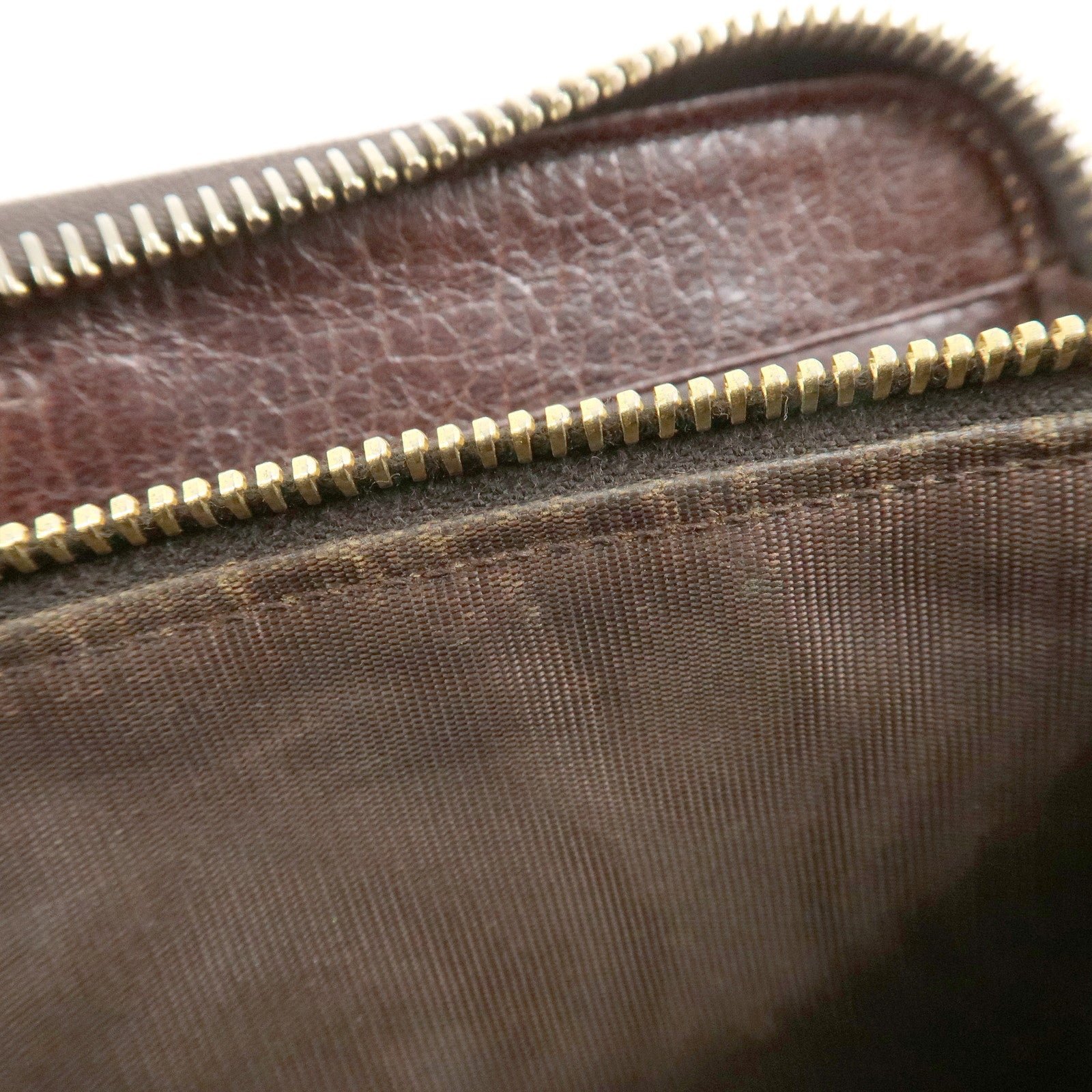 prada saffiano leather round zippy long wallet brown 1m0506 used prada saffiano leather round zippy long wallet brown 1m0506 used