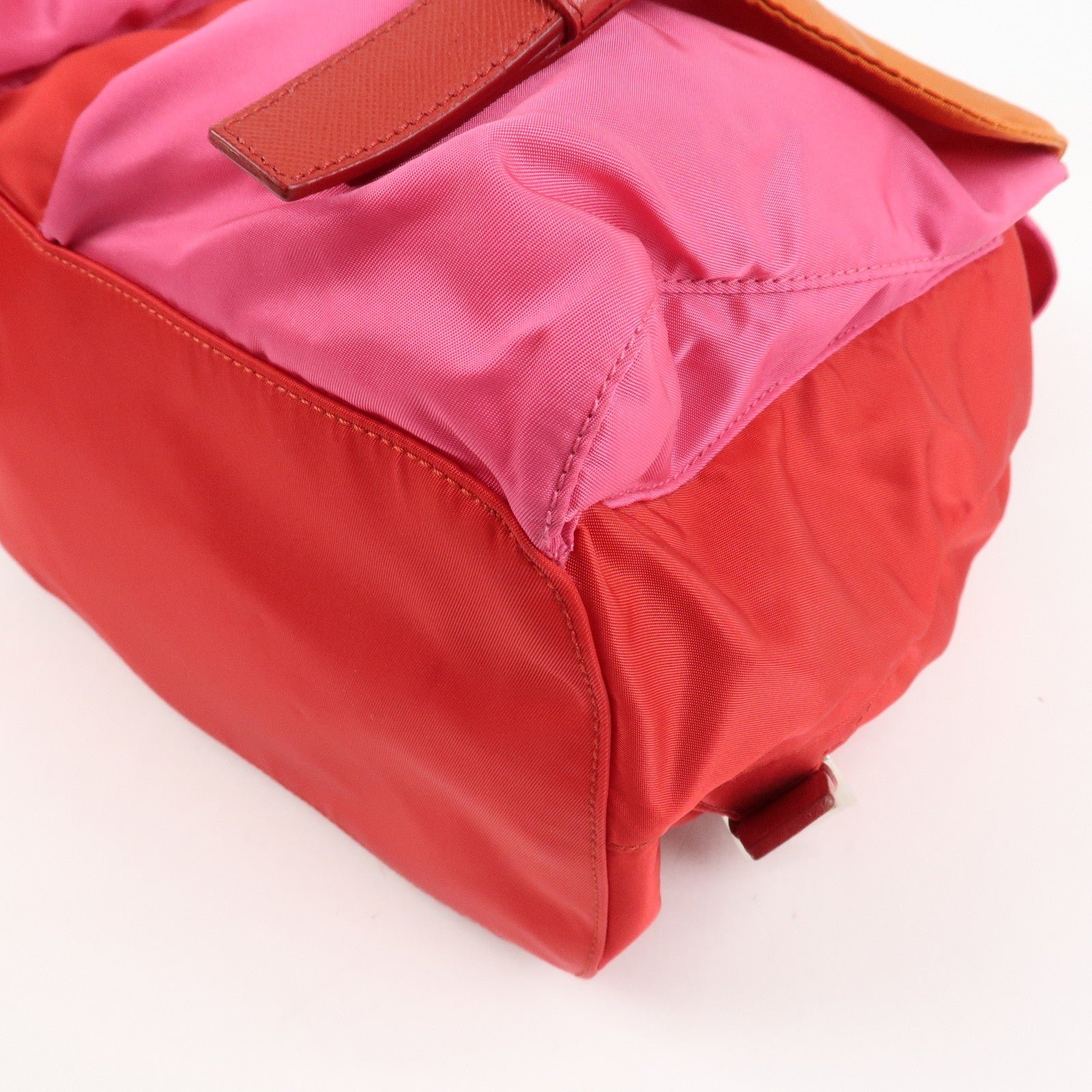 prada triangle logo nylon leather backpack ruck sack pink b6677 used prada triangle logo nylon leather backpack ruck sack pink b6677 used
