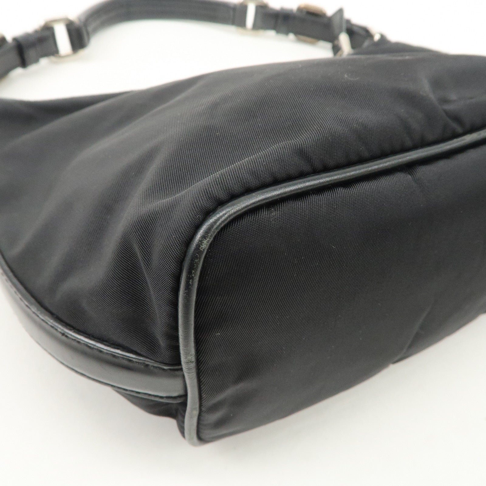 prada triangle logo nylon leather shoulder bag hand bag black br3121 used prada triangle logo nylon leather shoulder bag hand bag black br3121 used