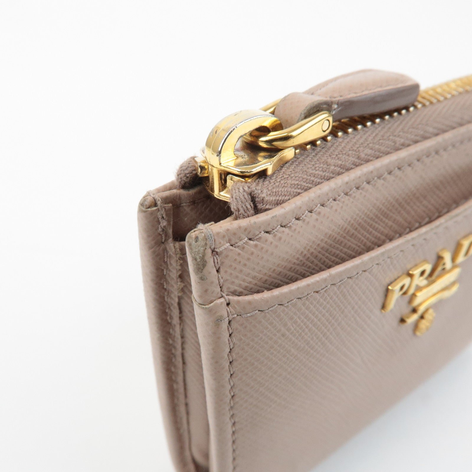 prada logo saffiano leather zippy coin case pink beige 1ml025 used prada logo saffiano leather zippy coin case pink beige 1ml025 used