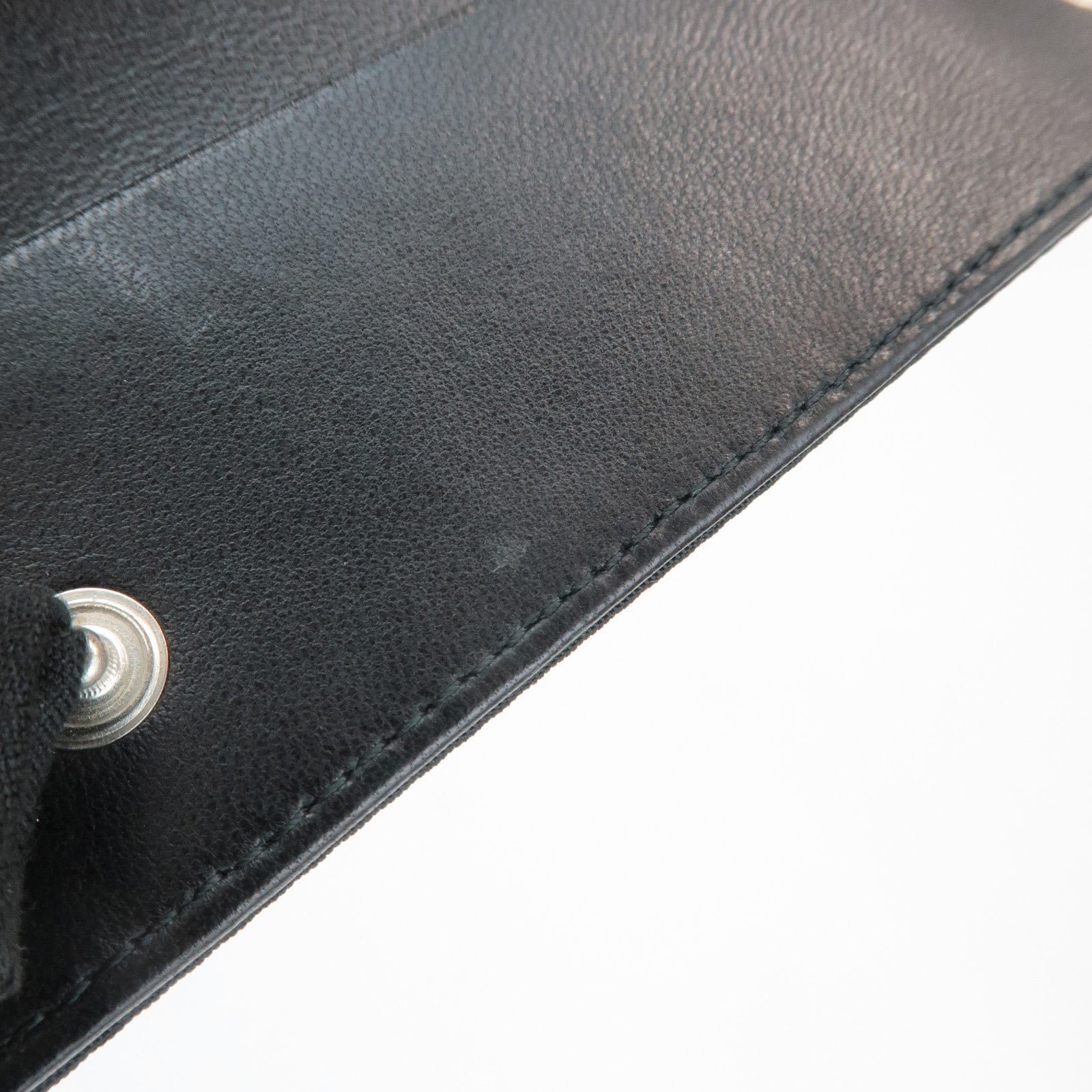 prada triangle logo nylon 6 key case key holder black m26x used prada triangle logo nylon 6 key case key holder black m26x used