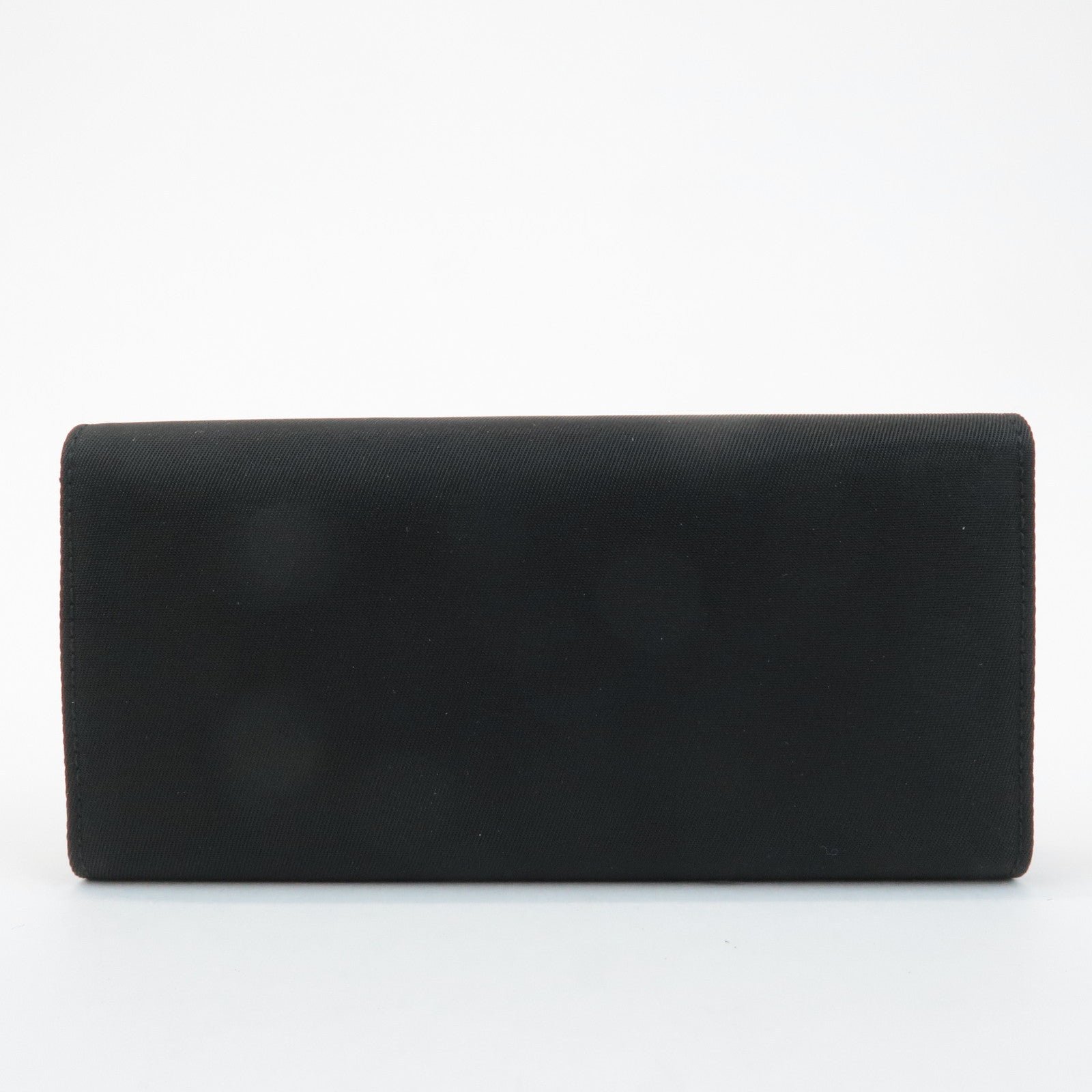 prada triangle logo nylon 6 key case key holder black m26x used prada triangle logo nylon 6 key case key holder black m26x used