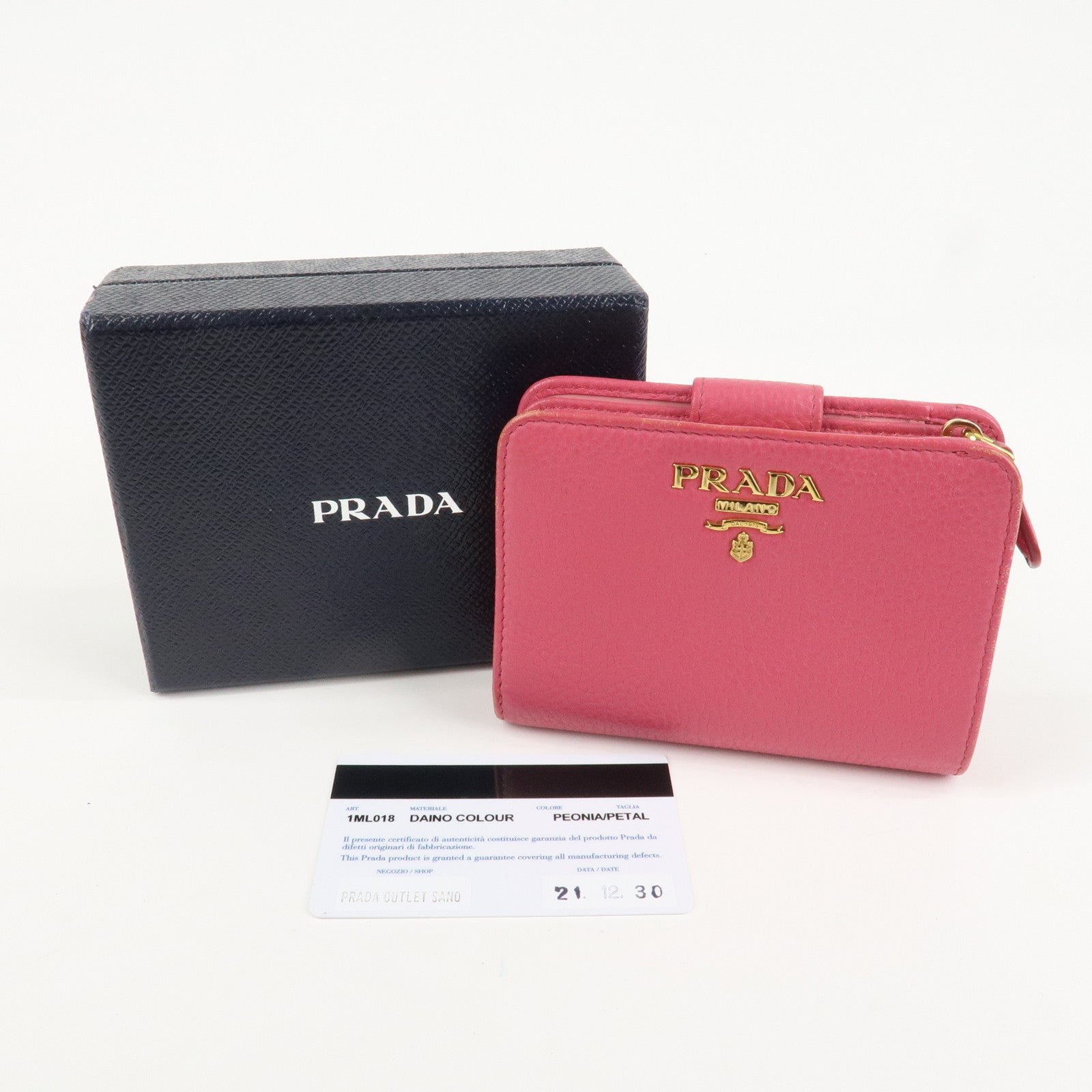 prada logo leather bi fold wallet small wallet pink 1ml018 used prada logo leather bi fold wallet small wallet pink 1ml018 used