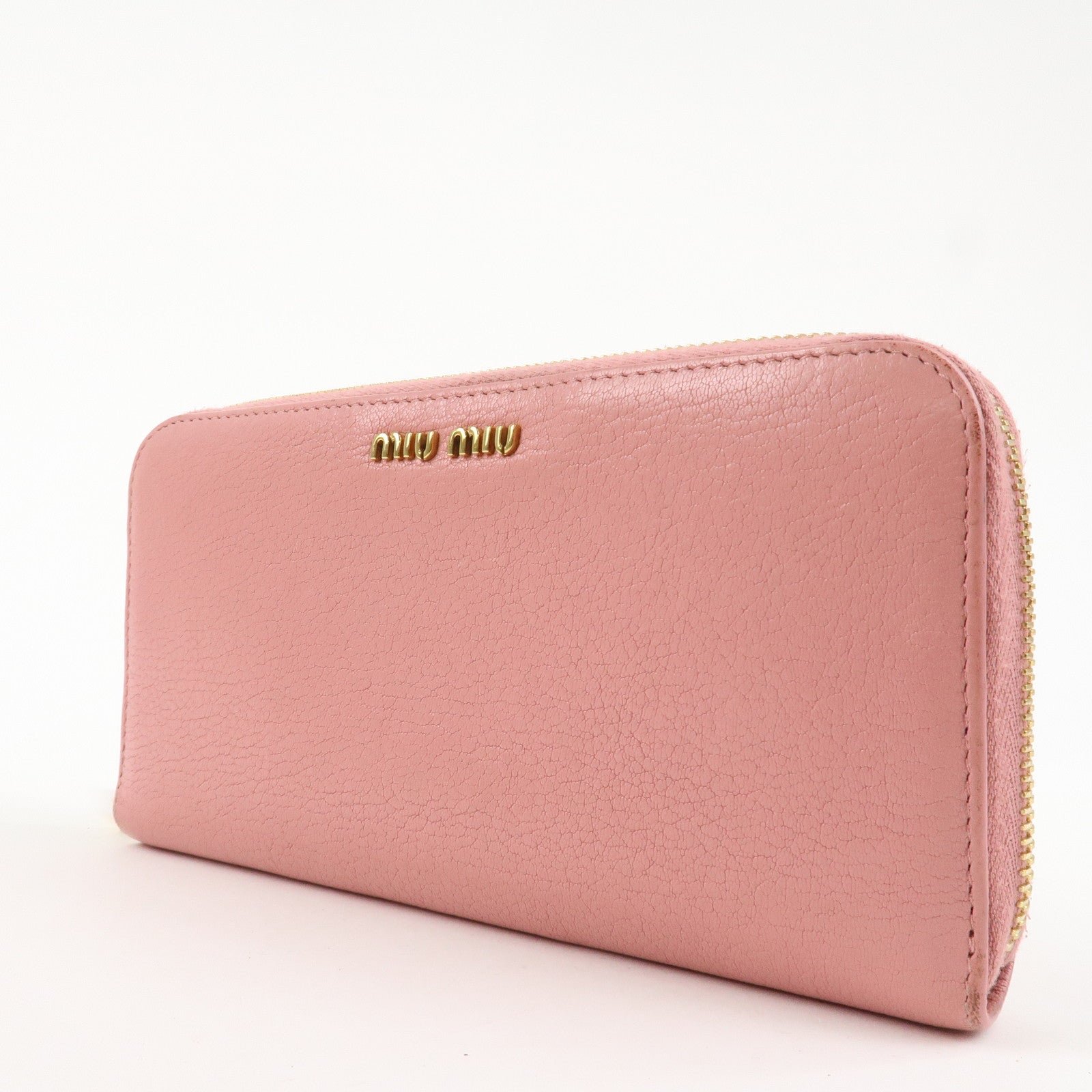 miu miu leather round zippy wallet long wallet pink 5ml506 used miu miu leather round zippy wallet long wallet pink 5ml506 used