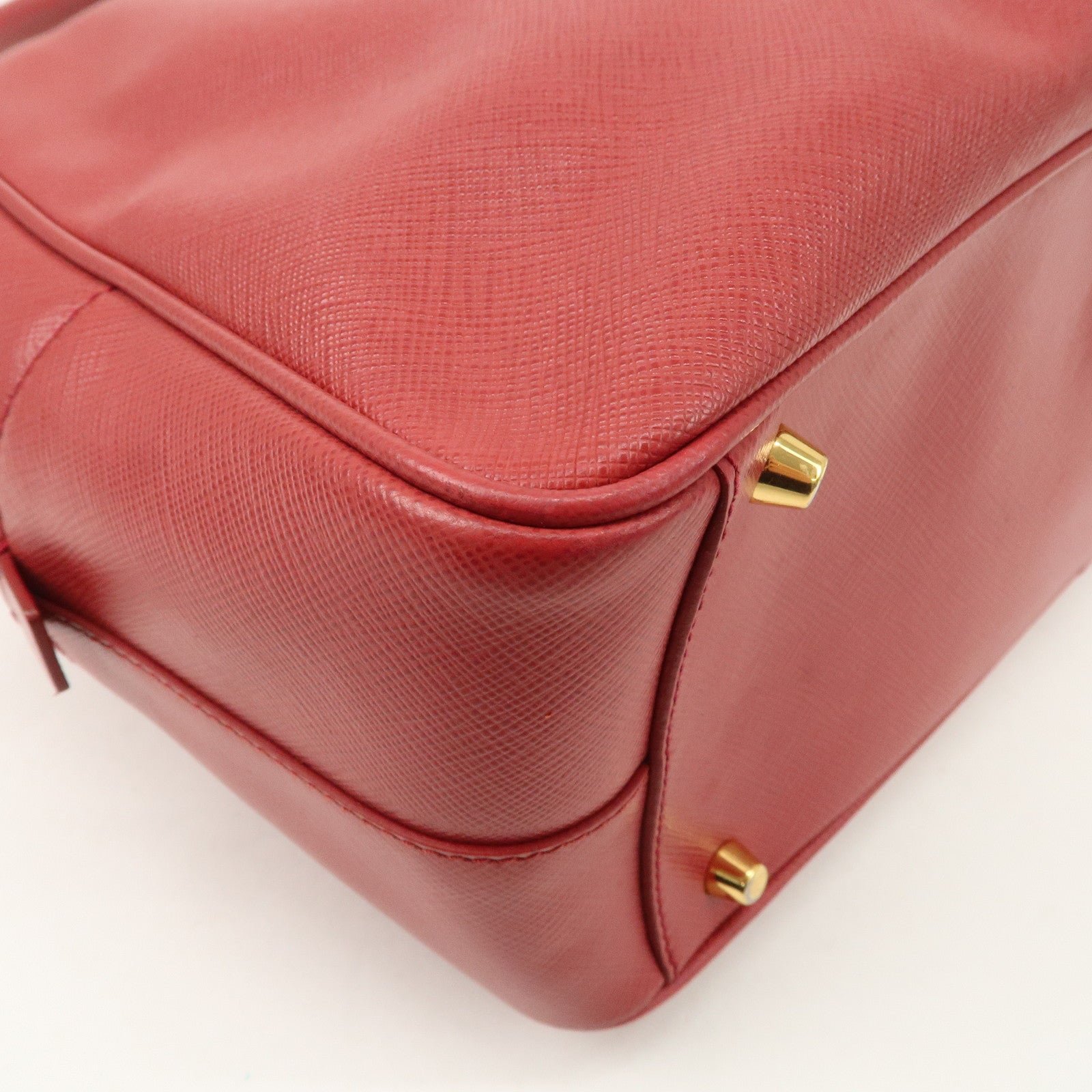 prada triangle logo saffiano leather boston bag hand bag red bl0095 used prada triangle logo saffiano leather boston bag hand bag red bl0095 used