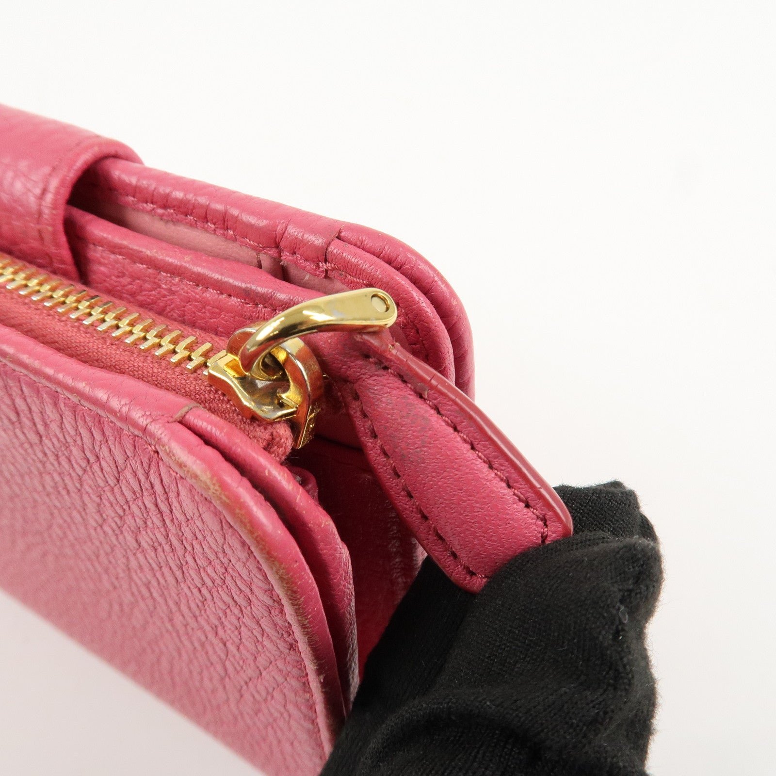 prada logo leather bi fold wallet small wallet pink 1ml018 used prada logo leather bi fold wallet small wallet pink 1ml018 used