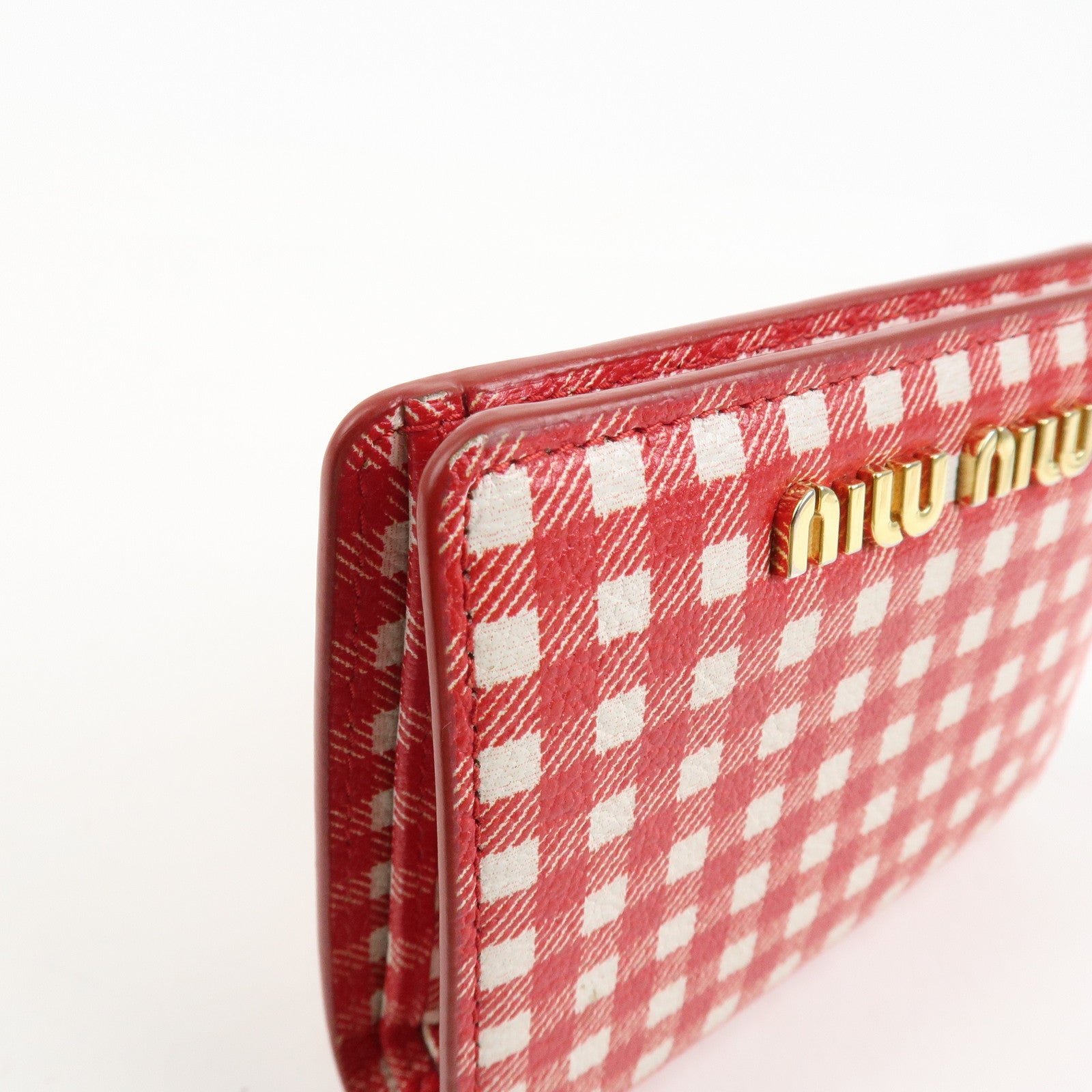 miu miu logo leather bi fold compact wallet red 5mv204 used miu miu logo leather bi fold compact wallet red 5mv204 used