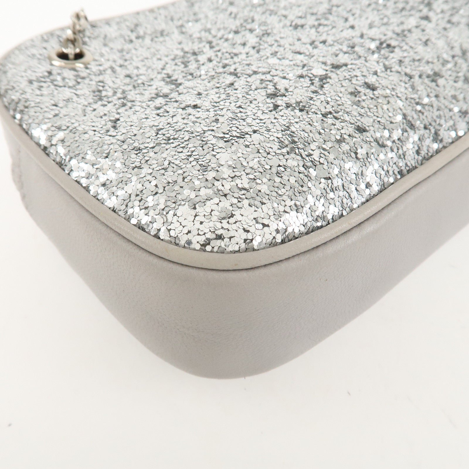 miu miu leather glitter pouch cosmetic pouch silver 5nd001 used miu miu leather glitter pouch cosmetic pouch silver 5nd001 used