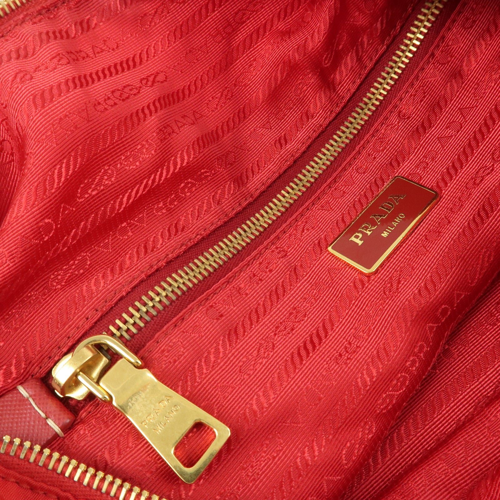 prada triangle logo nylon leather 2way shoulder bag hand bag red used prada triangle logo nylon leather 2way shoulder bag hand bag red used