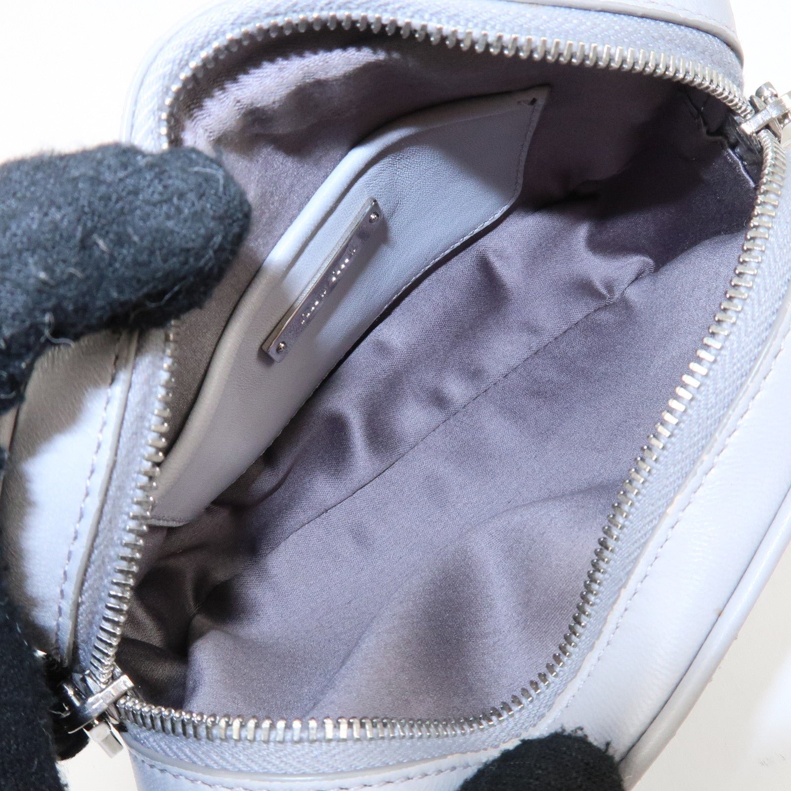 miu miu leather glitter pouch cosmetic pouch silver 5nd001 used miu miu leather glitter pouch cosmetic pouch silver 5nd001 used