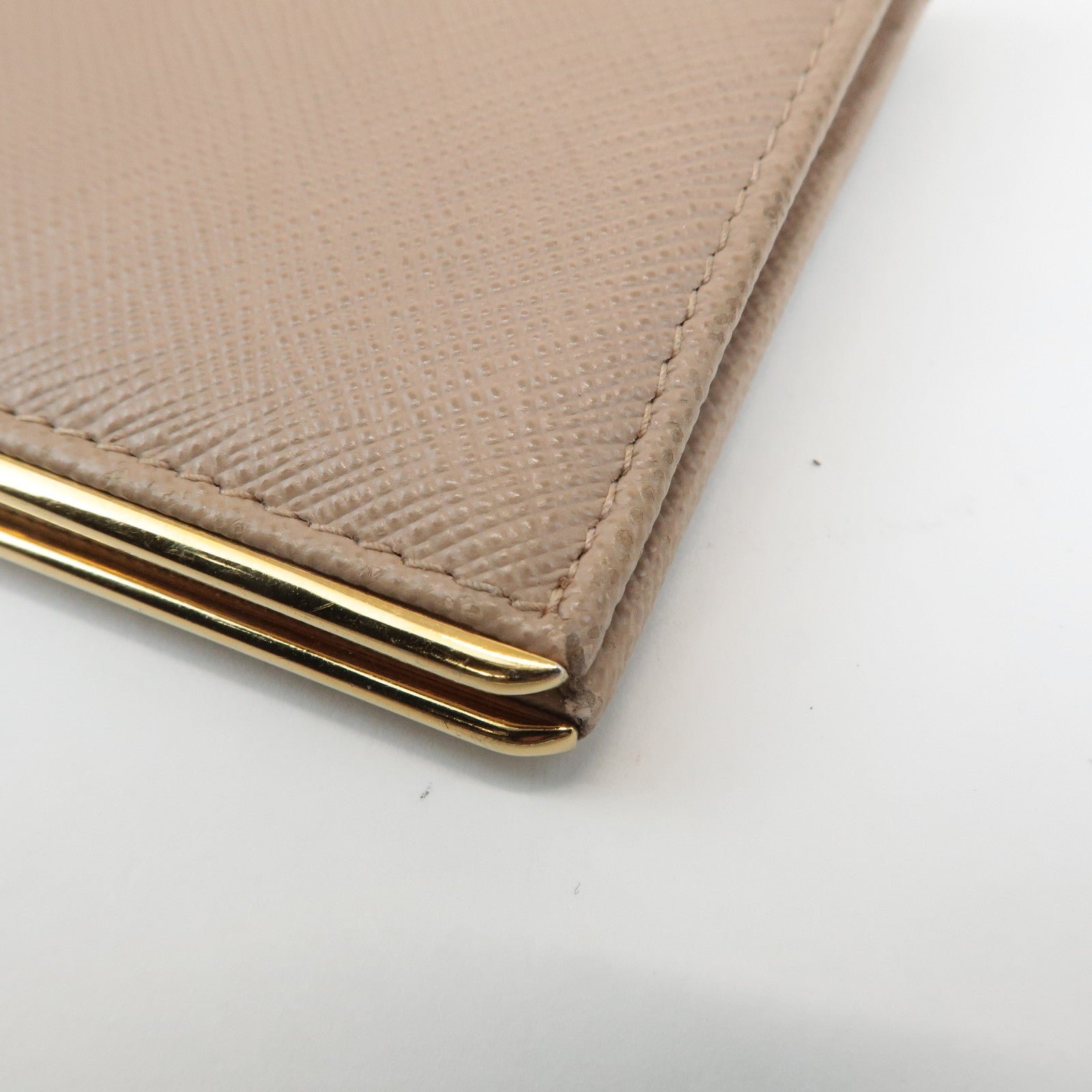 prada logo saffiano leather bi fold small wallet beige 1mv204 used prada logo saffiano leather bi fold small wallet beige 1mv204 used