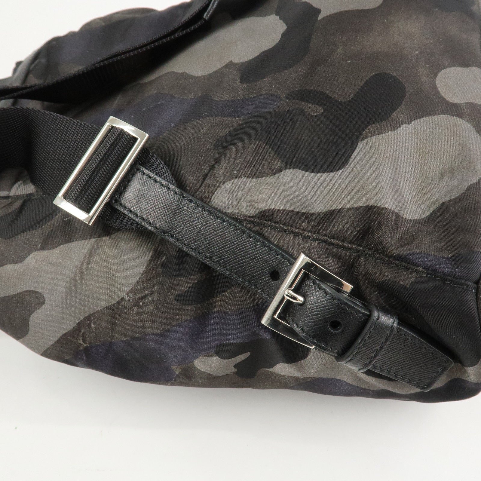 prada triangle logo nylon camouflage backpack ruck sack bz0032 prada triangle logo nylon camouflage backpack ruck sack bz0032