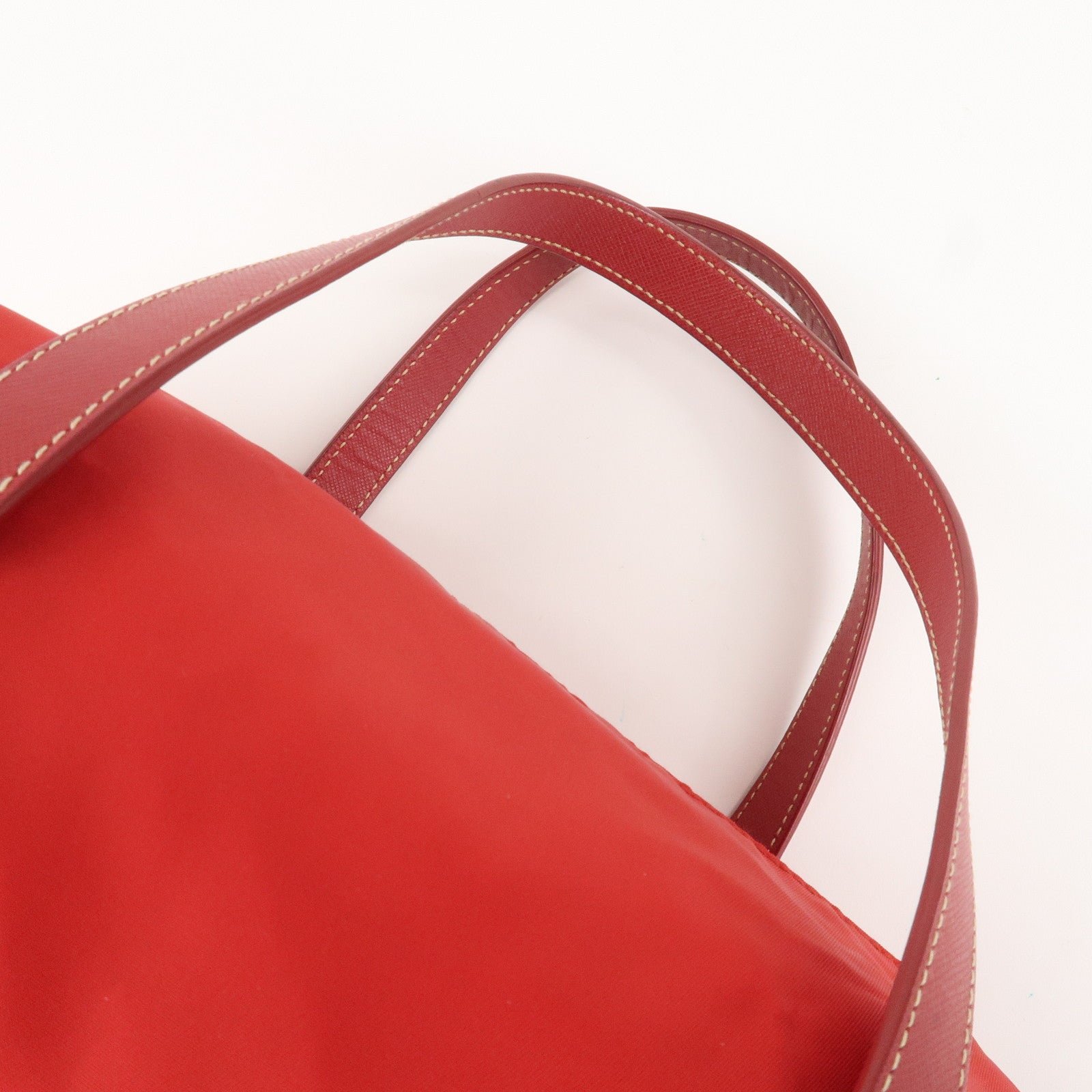 prada triangle logo nylon leather 2way shoulder bag hand bag red used prada triangle logo nylon leather 2way shoulder bag hand bag red used
