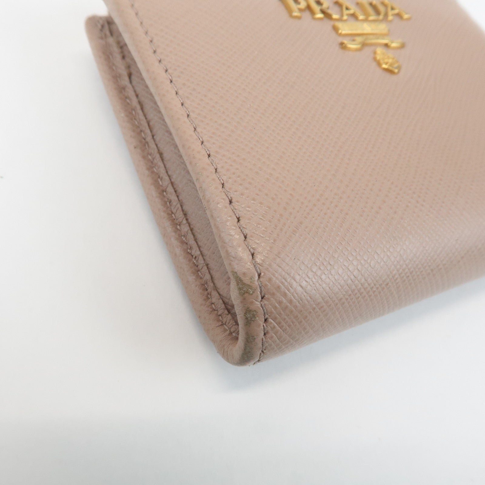 prada logo saffiano leather zippy coin case pink beige 1ml025 used prada logo saffiano leather zippy coin case pink beige 1ml025 used