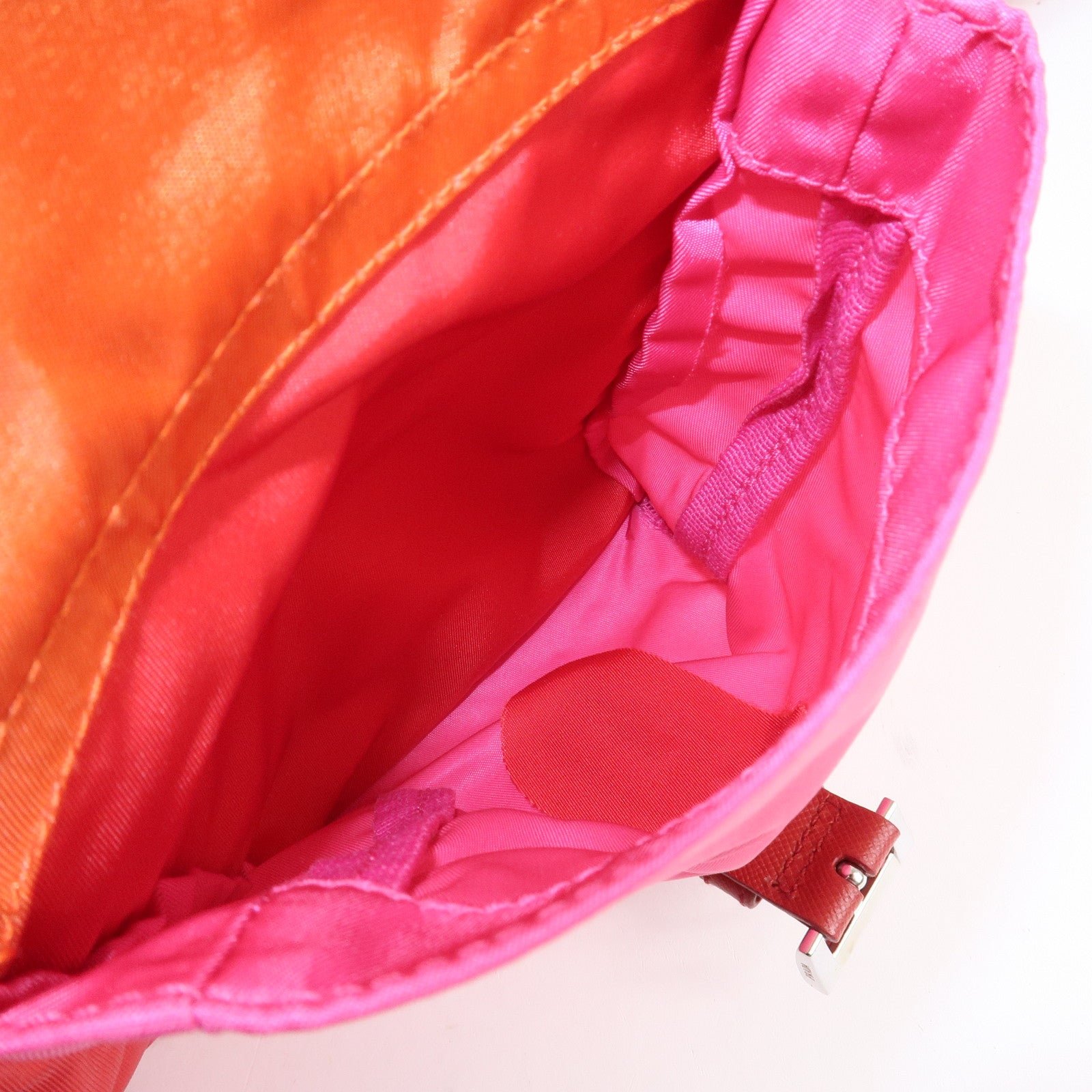 prada triangle logo nylon leather backpack ruck sack pink b6677 used prada triangle logo nylon leather backpack ruck sack pink b6677 used