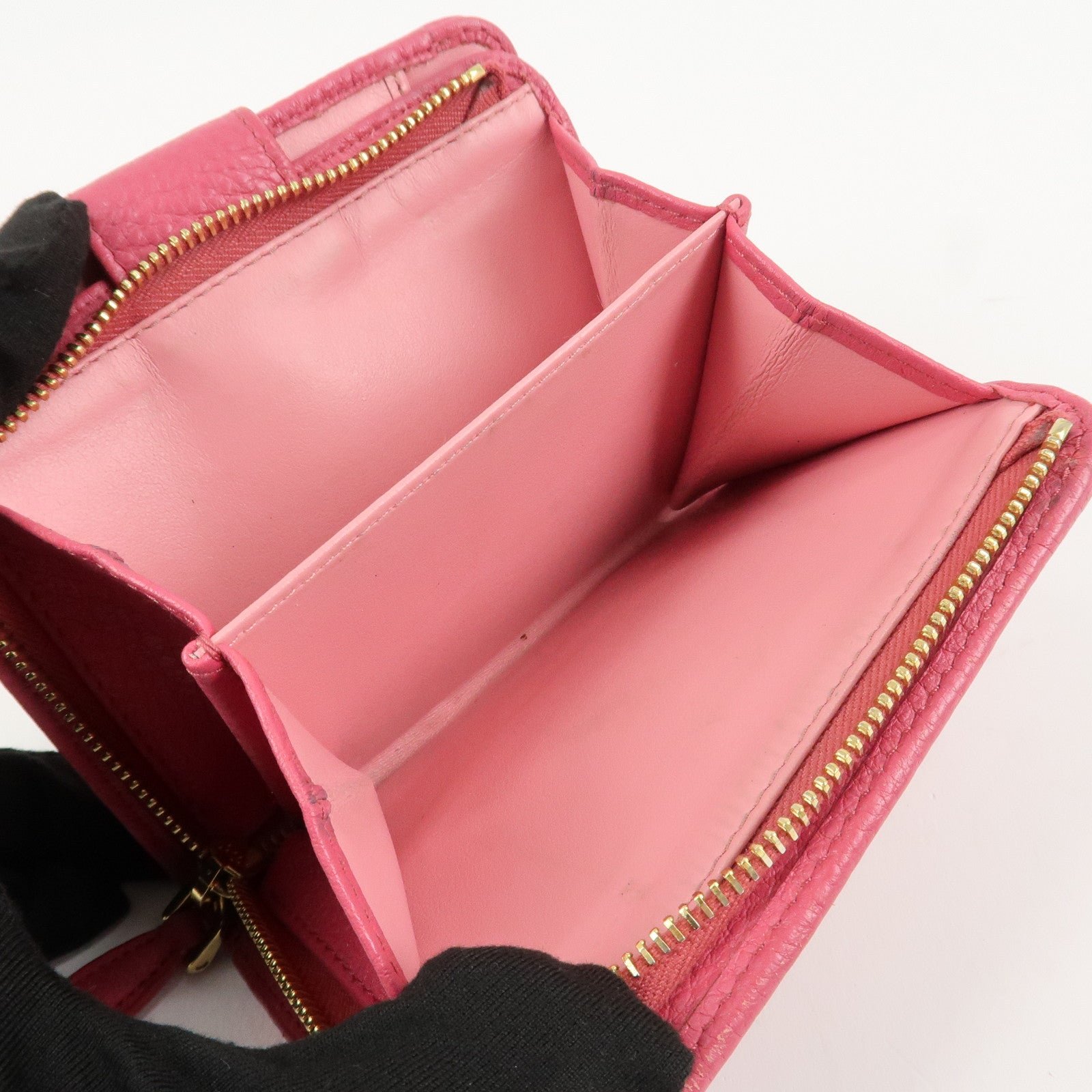 prada logo leather bi fold wallet small wallet pink 1ml018 used prada logo leather bi fold wallet small wallet pink 1ml018 used