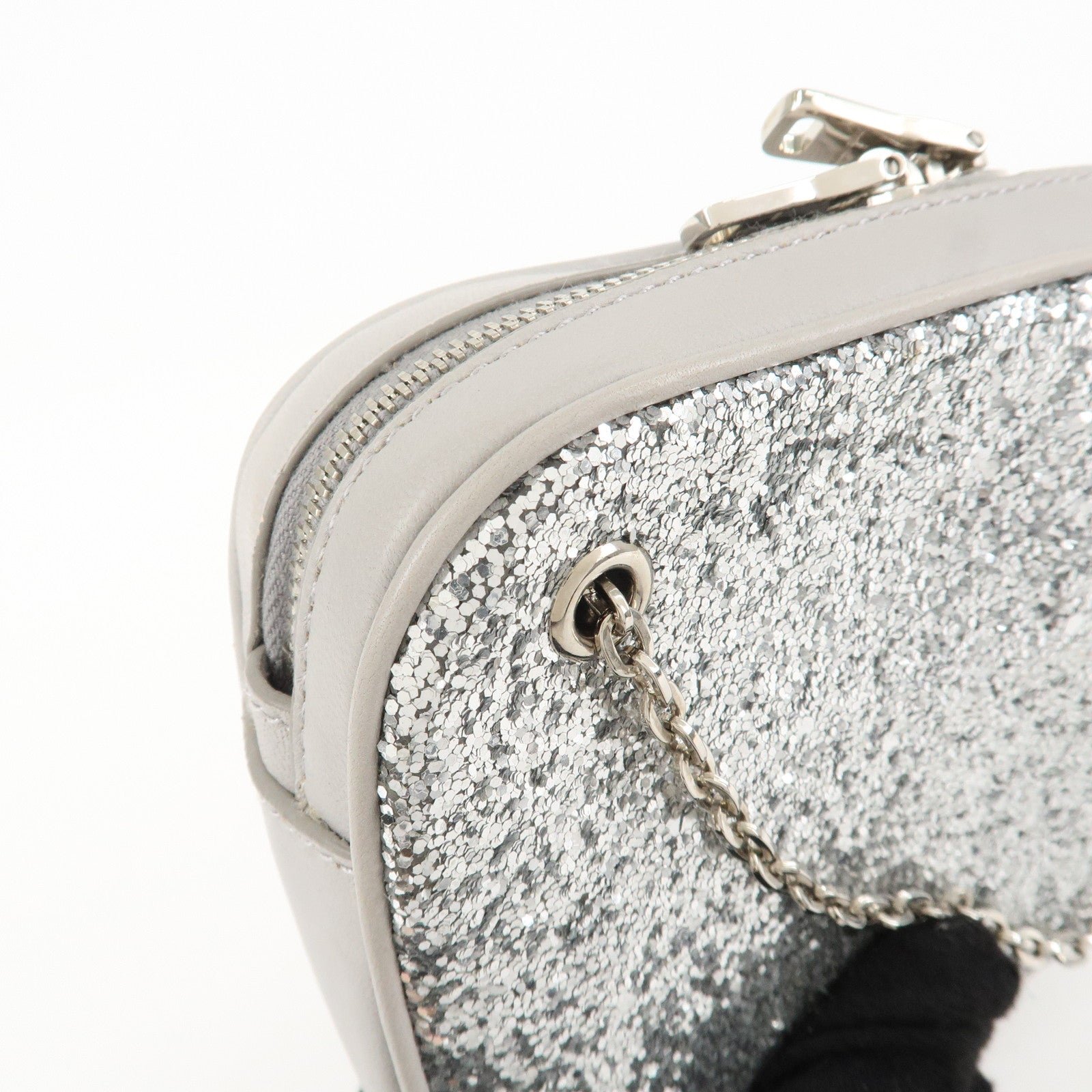 miu miu leather glitter pouch cosmetic pouch silver 5nd001 used miu miu leather glitter pouch cosmetic pouch silver 5nd001 used