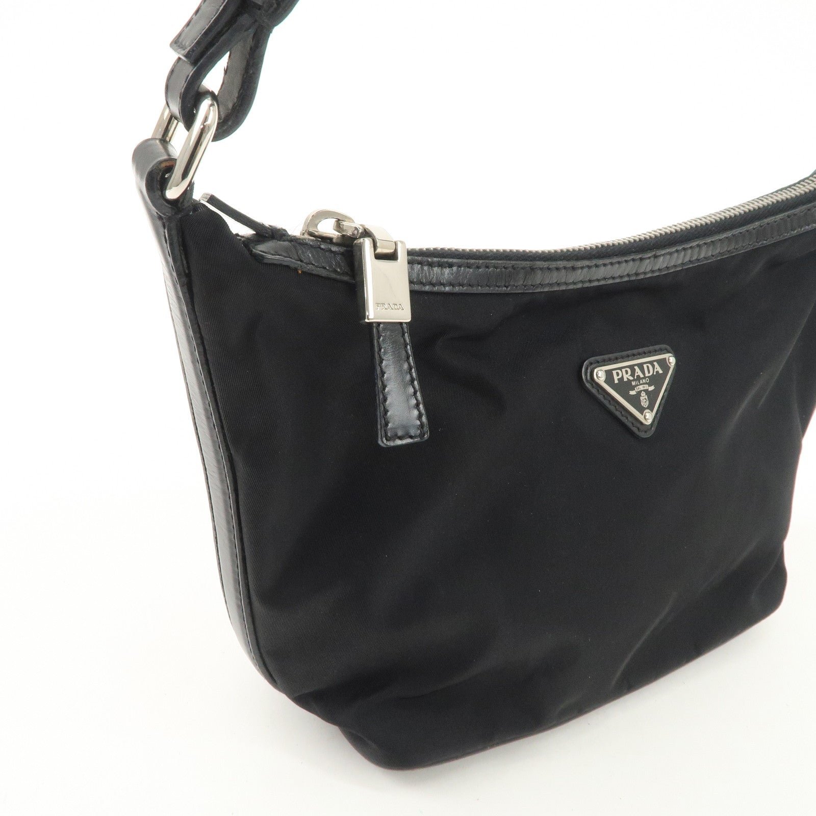 prada triangle logo nylon leather shoulder bag hand bag black br3121 used prada triangle logo nylon leather shoulder bag hand bag black br3121 used