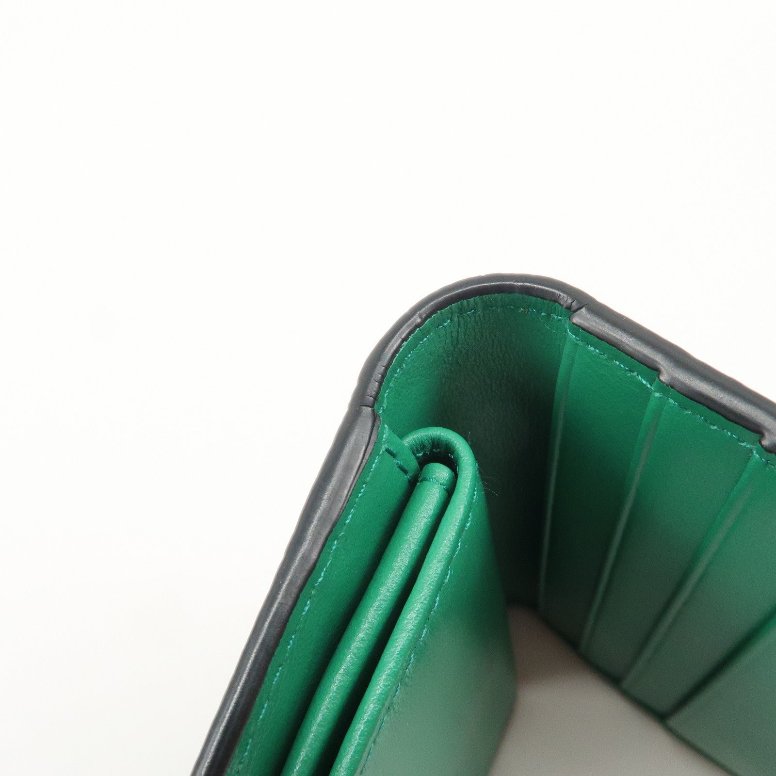 prada leather compact wallet floral print green gold hdw 1mv204 used prada leather compact wallet floral print green gold hdw 1mv204 used