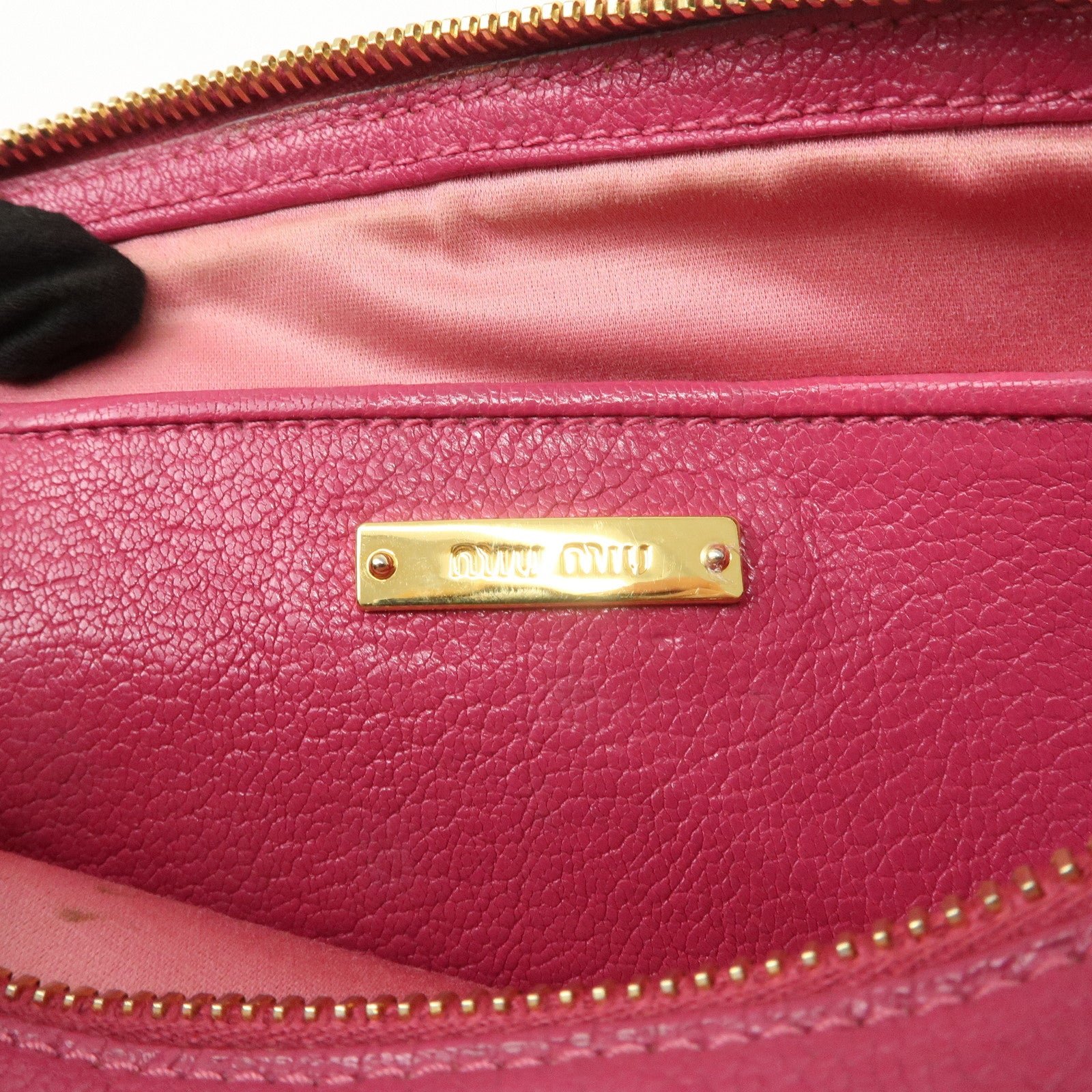 miu miu leather shoulder bag crossbody bag pink used miu miu leather shoulder bag crossbody bag pink used