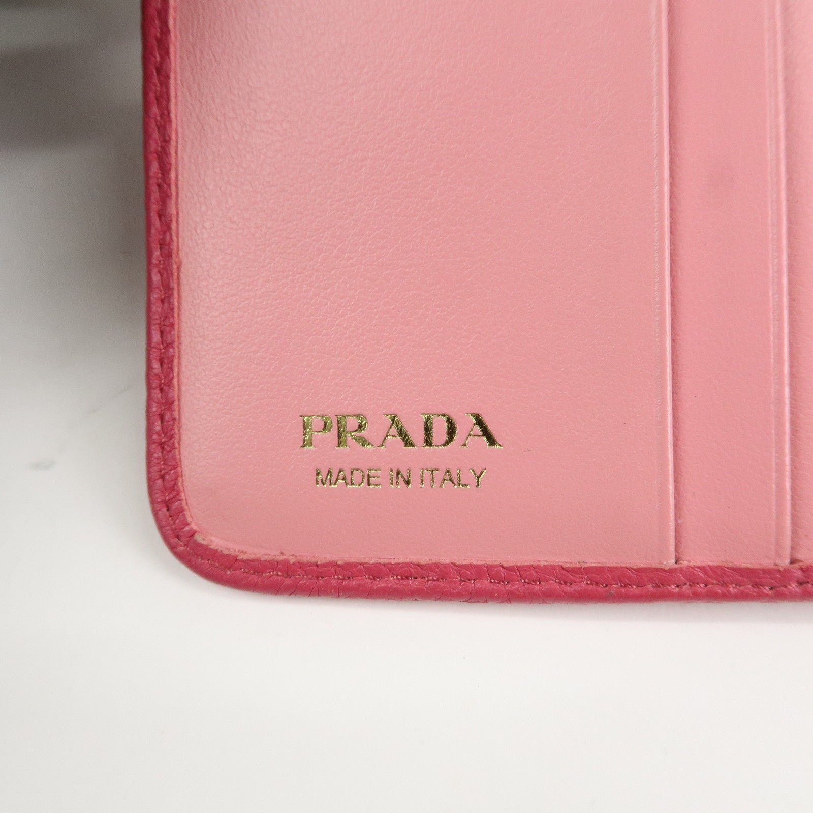 prada logo leather bi fold wallet small wallet pink 1ml018 used prada logo leather bi fold wallet small wallet pink 1ml018 used