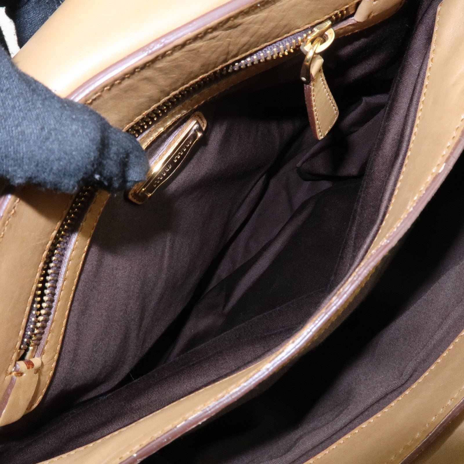 miu miu leather 2way shoulder bag hand bag beige used miu miu leather 2way shoulder bag hand bag beige used
