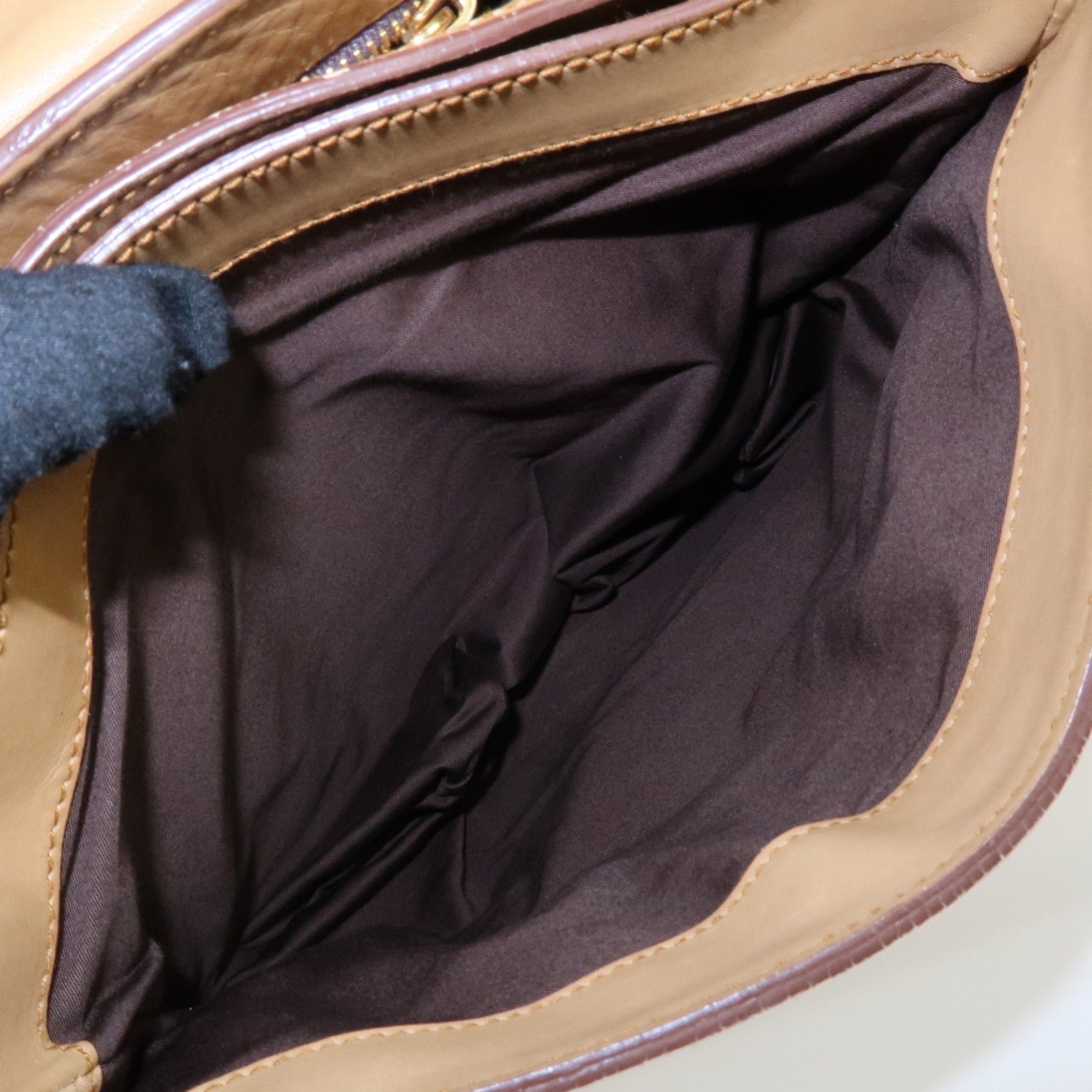 miu miu leather 2way shoulder bag hand bag beige used miu miu leather 2way shoulder bag hand bag beige used