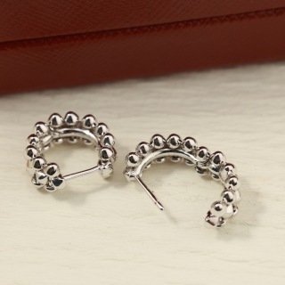 clash de cartier earrings small model clash de cartier earrings small model