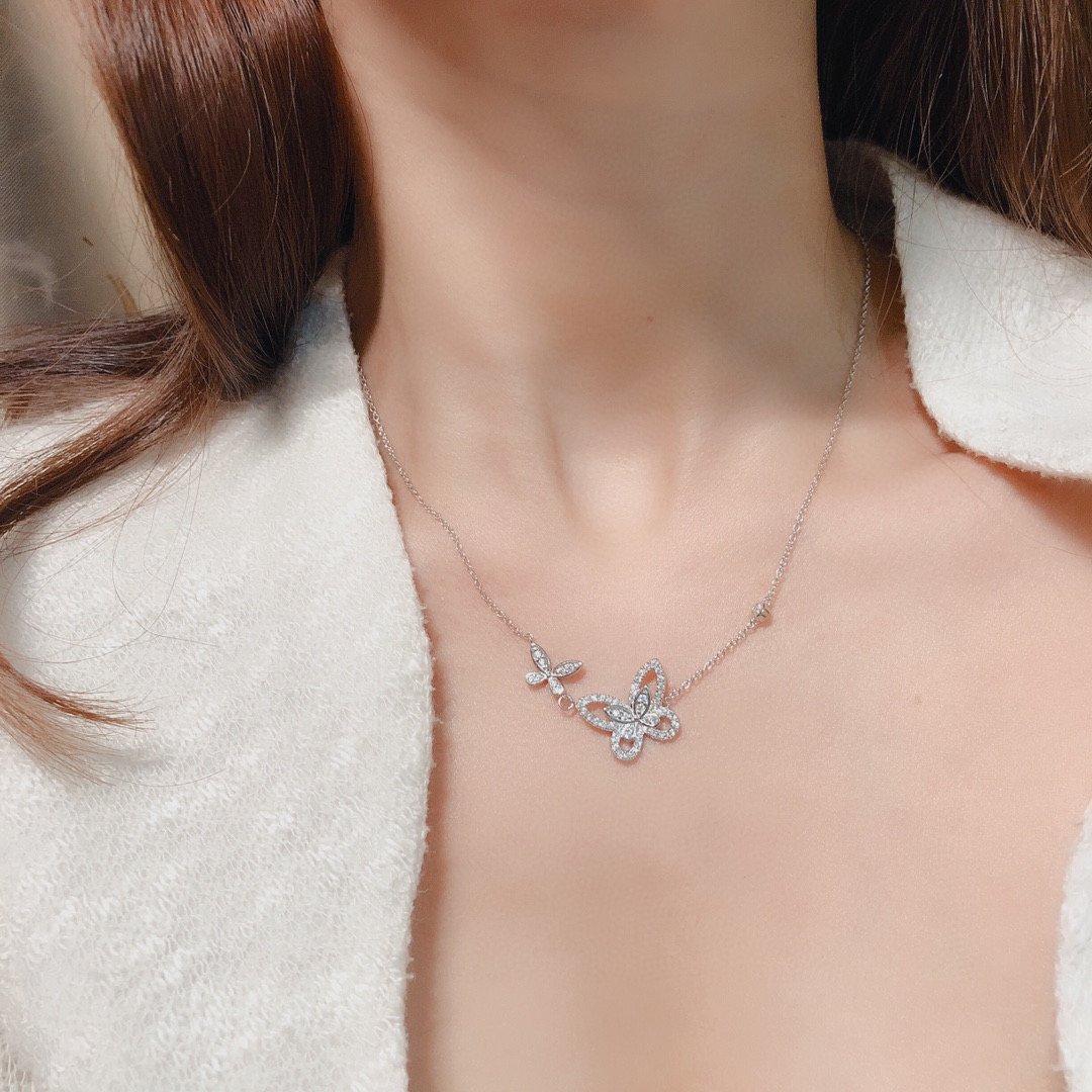 double butterfly silhouette diamond pendant double butterfly silhouette diamond pendant