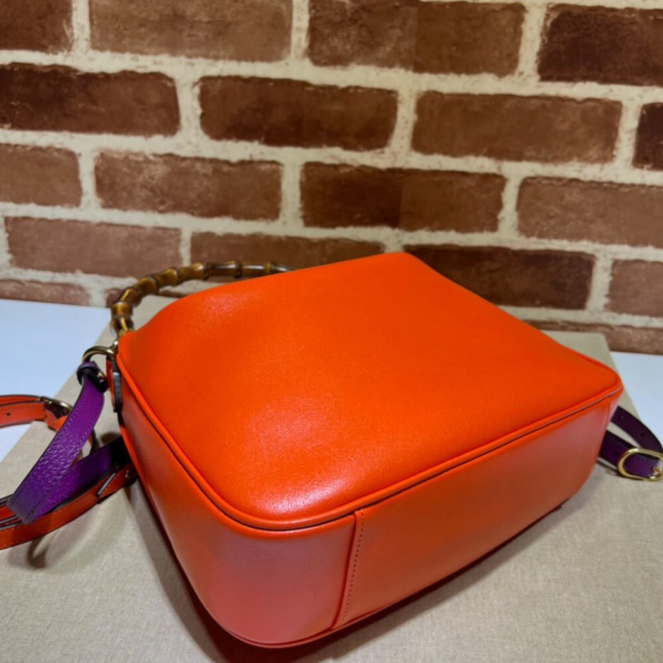 gucci diana medium shoulder bag gucci diana medium shoulder bag