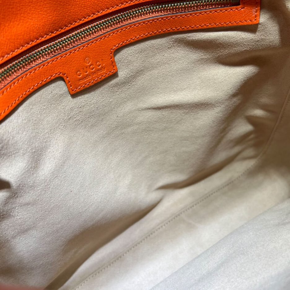 gucci diana medium shoulder bag gucci diana medium shoulder bag