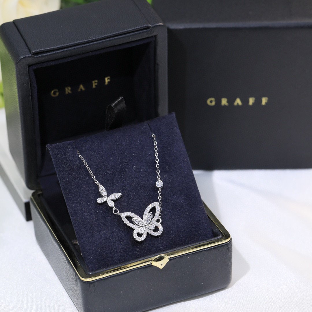 double butterfly silhouette diamond pendant double butterfly silhouette diamond pendant