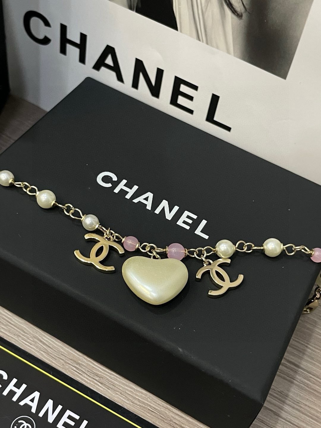 custom made chanel pearl bracelet custom made chanel pearl bracelet