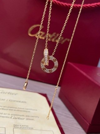 love pendant, paved love pendant, paved