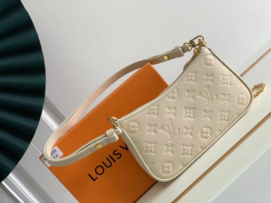 easy pouch on strap easy pouch on strap