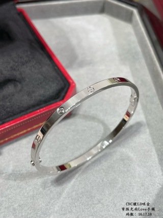 love bracelet, medium model, 4 diamonds love bracelet, medium model, 4 diamonds