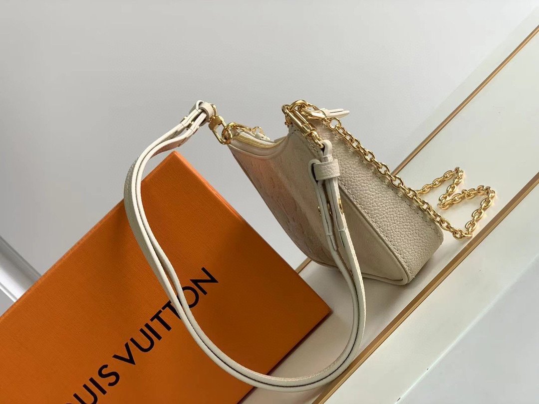 easy pouch on strap easy pouch on strap